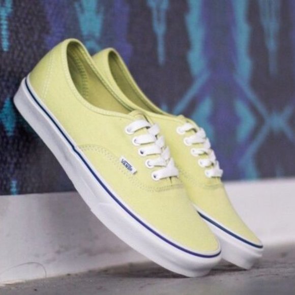 VANS Authentic Lime Green True White Womens Sneakers - Picture 3 of 3